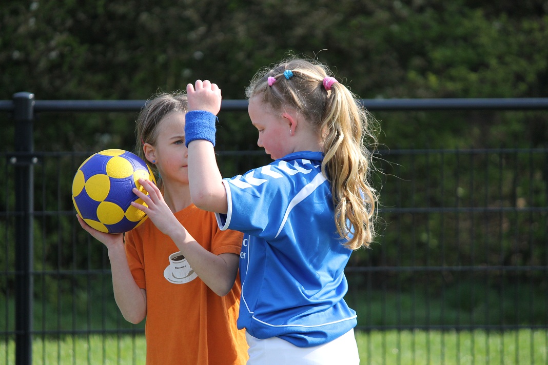 Jesse korfbal 14-04-12 Rust Roest 033k.jpg